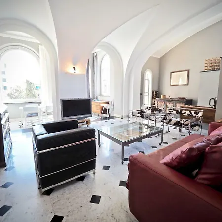Elegante E Lussuosa Dimora Barnabiti Genova
